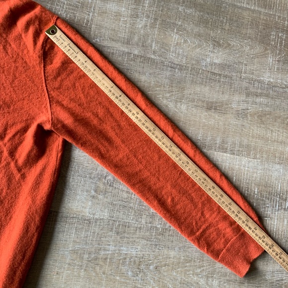 Banana Republic 100% Cashmere Sweater Mens L Crew BR Logo Orange Jumper pullover - Picture 10 of 12